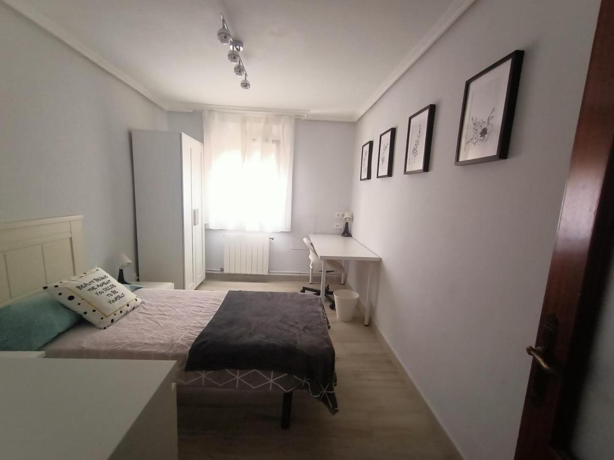 דירות סנטנדר Piso San Roque 3 Hab Cerca Del Centro Y Universidad מראה חיצוני תמונה